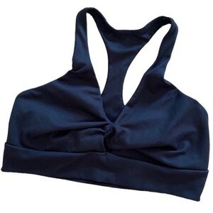 Victoria’s Secret Front twist black sports bra size M